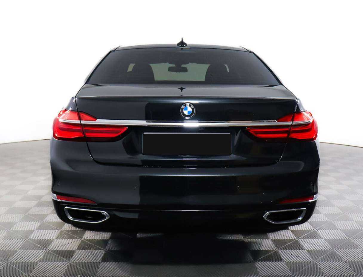 BMW 7 серии с пробегом — 2016 год. Фото: #5