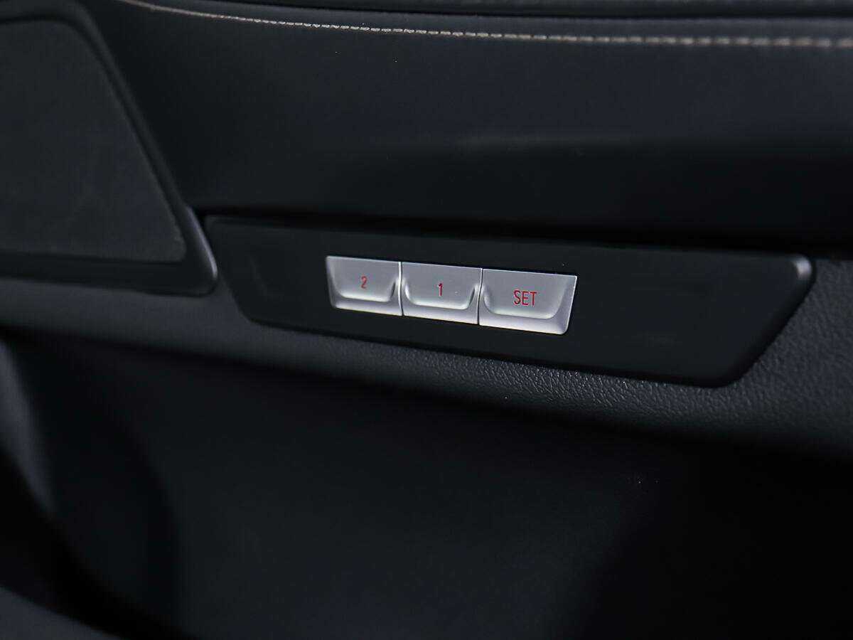 BMW 7 серии с пробегом — 2016 год. Фото: #16