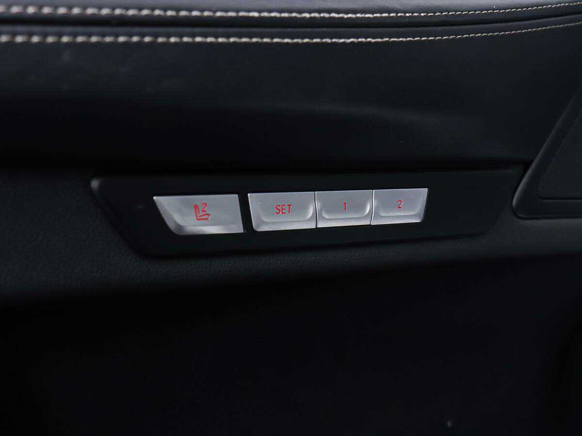 BMW 7 серии с пробегом — 2016 год. Фото: #18