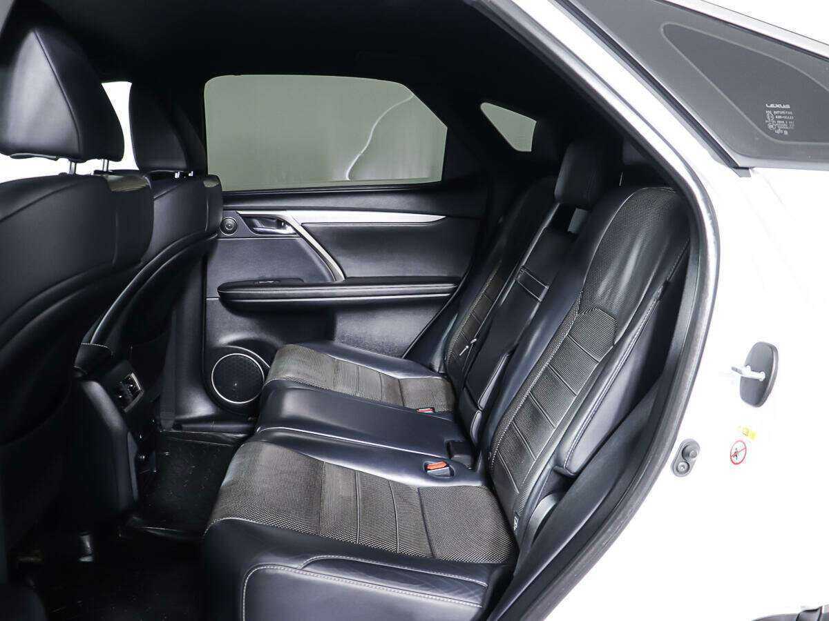 Lexus RX с пробегом — 2016 год. Фото: #8