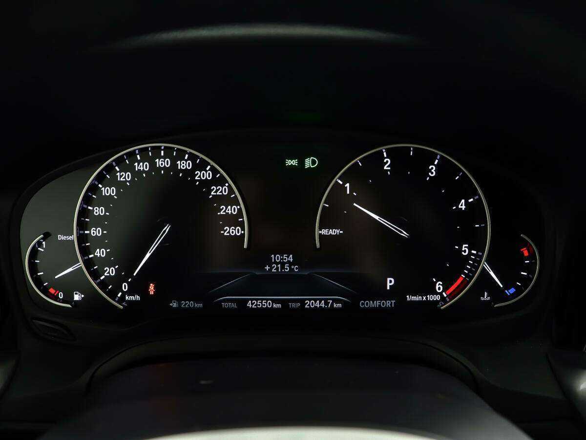 BMW 3 серии с пробегом — 2019 год. Фото: #13