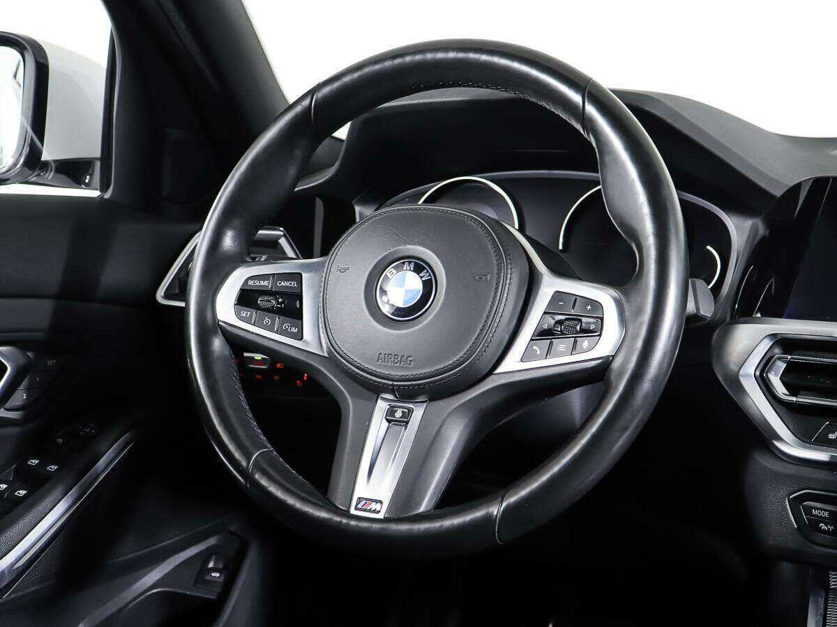 BMW 3 серии с пробегом — 2019 год. Фото: #14