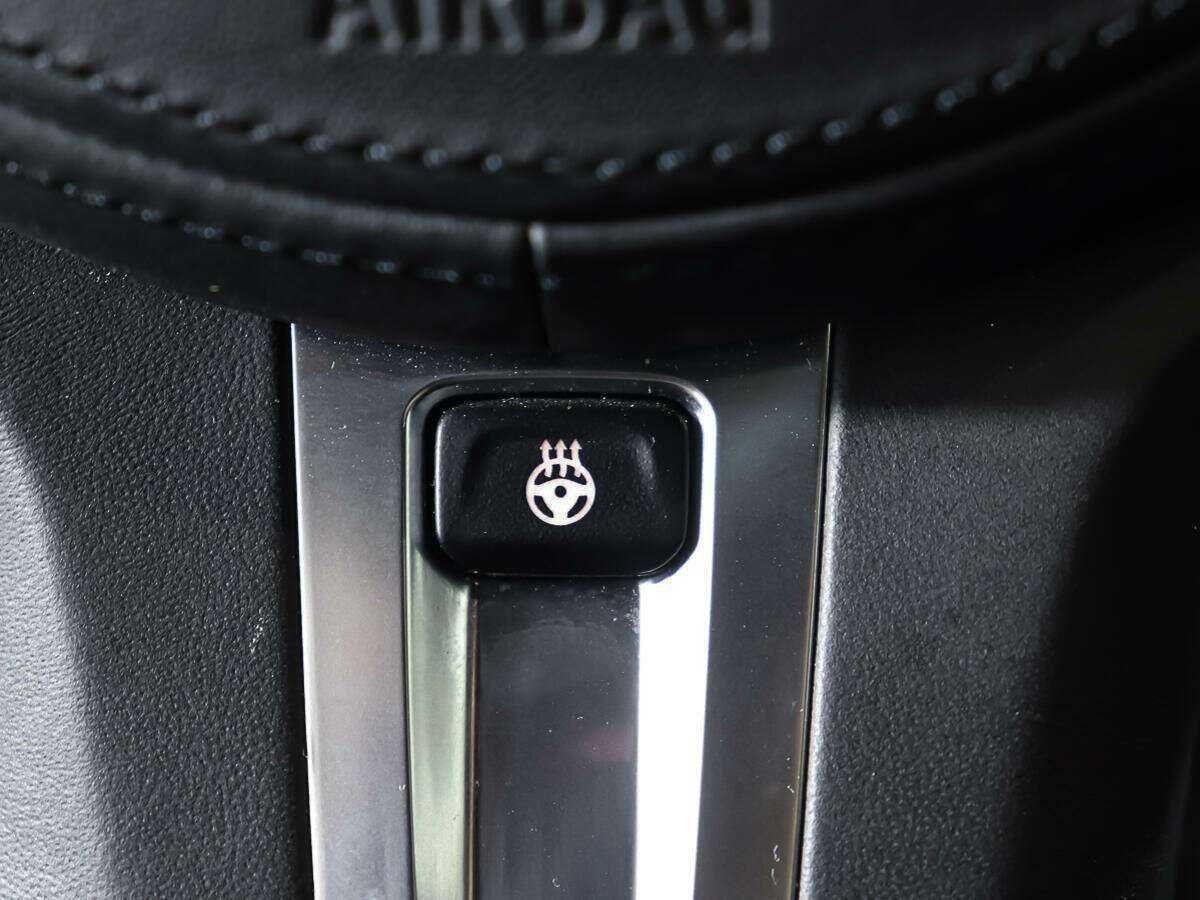 BMW 3 серии с пробегом — 2019 год. Фото: #18