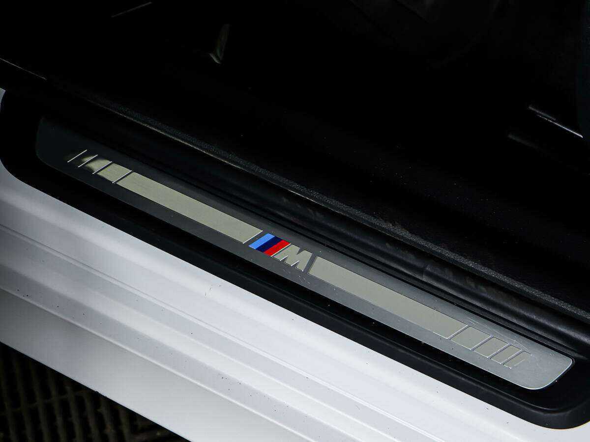 BMW 3 серии с пробегом — 2019 год. Фото: #21