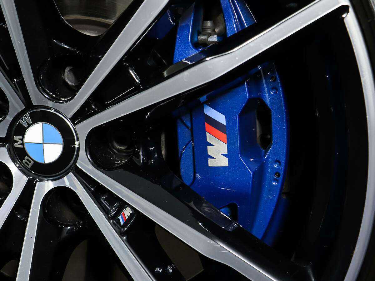 BMW 3 серии с пробегом — 2019 год. Фото: #23