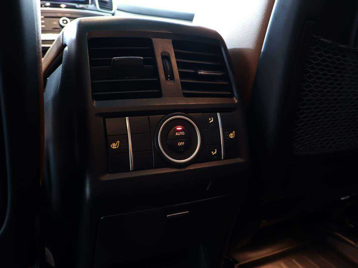 Mercedes-Benz GLE с пробегом — 2015 год. Фото: #23