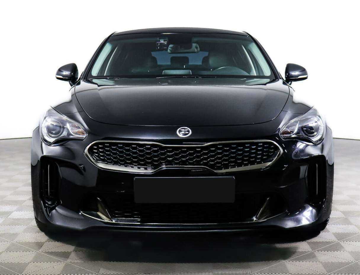 Kia Stinger с пробегом — 2019 год. Фото: #1