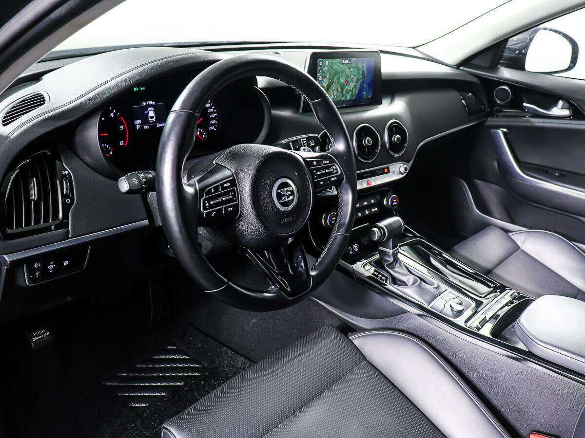 Kia Stinger с пробегом — 2019 год. Фото: #10