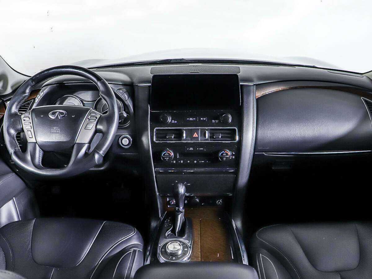 Infiniti QX80 с пробегом — 2014 год. Фото: #10
