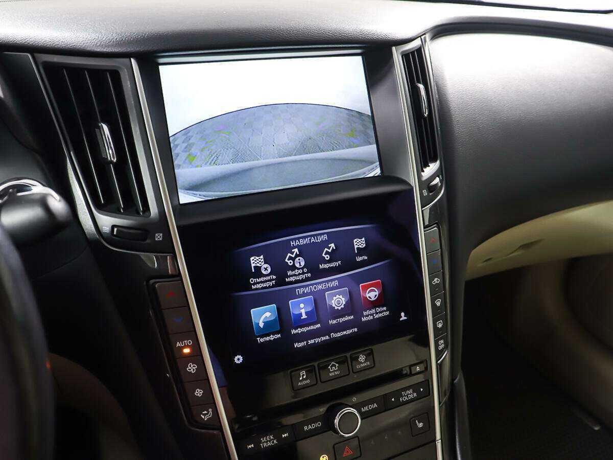 Infiniti Q50 с пробегом — 2014 год. Фото: #16