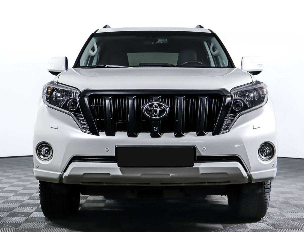 Toyota Land Cruiser Prado с пробегом — 2014 год. Фото: #1