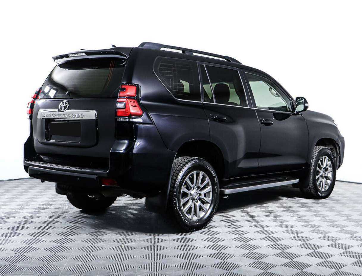 Toyota Land Cruiser Prado с пробегом — 2017 год. Фото: #4