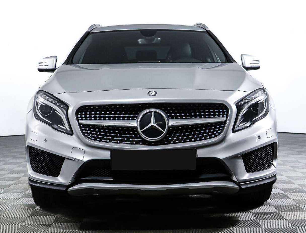 Mercedes-Benz GLA с пробегом — 2015 год. Фото: #1