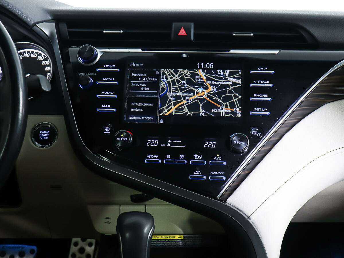 Toyota Camry с пробегом — 2018 год. Фото: #15