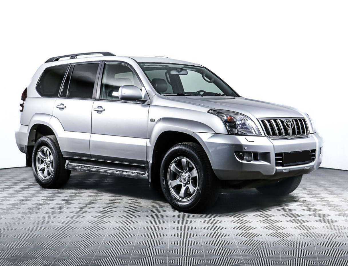 Toyota Land Cruiser Prado с пробегом — 2008 год. Фото: #1