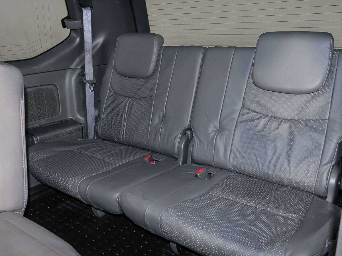 Toyota Land Cruiser Prado с пробегом — 2008 год. Фото: #10