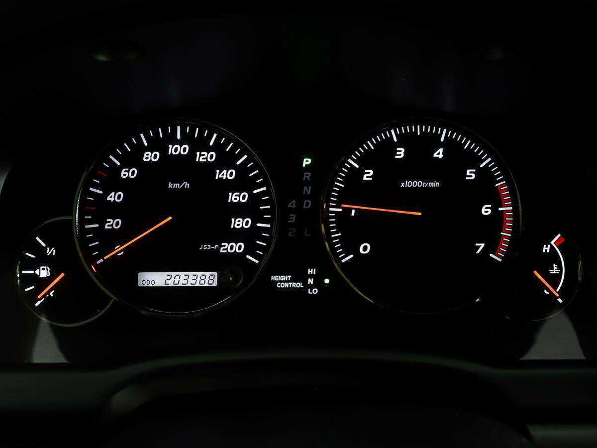 Toyota Land Cruiser Prado с пробегом — 2008 год. Фото: #14