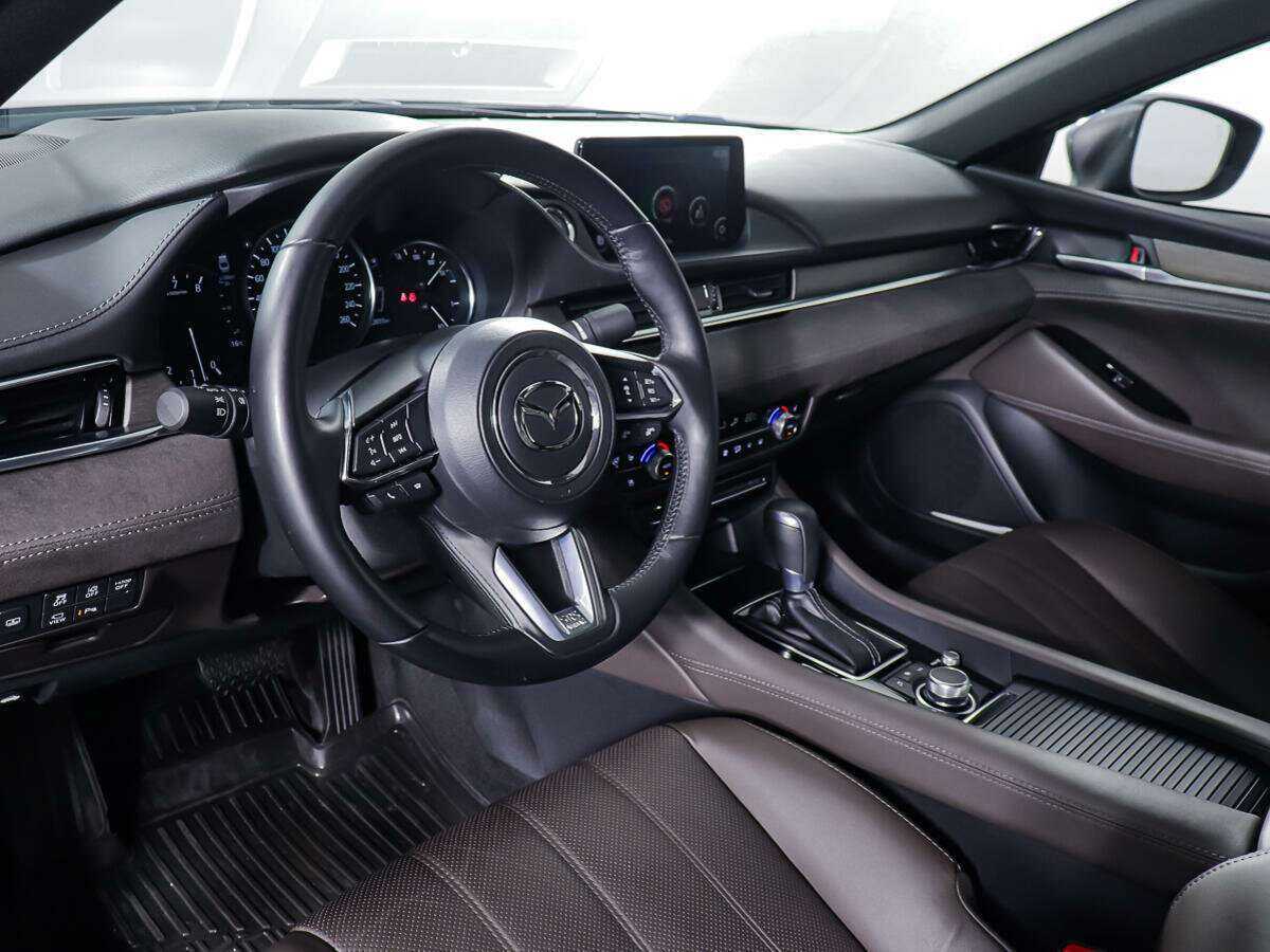 Mazda 6 с пробегом — 2021 год. Фото: #12