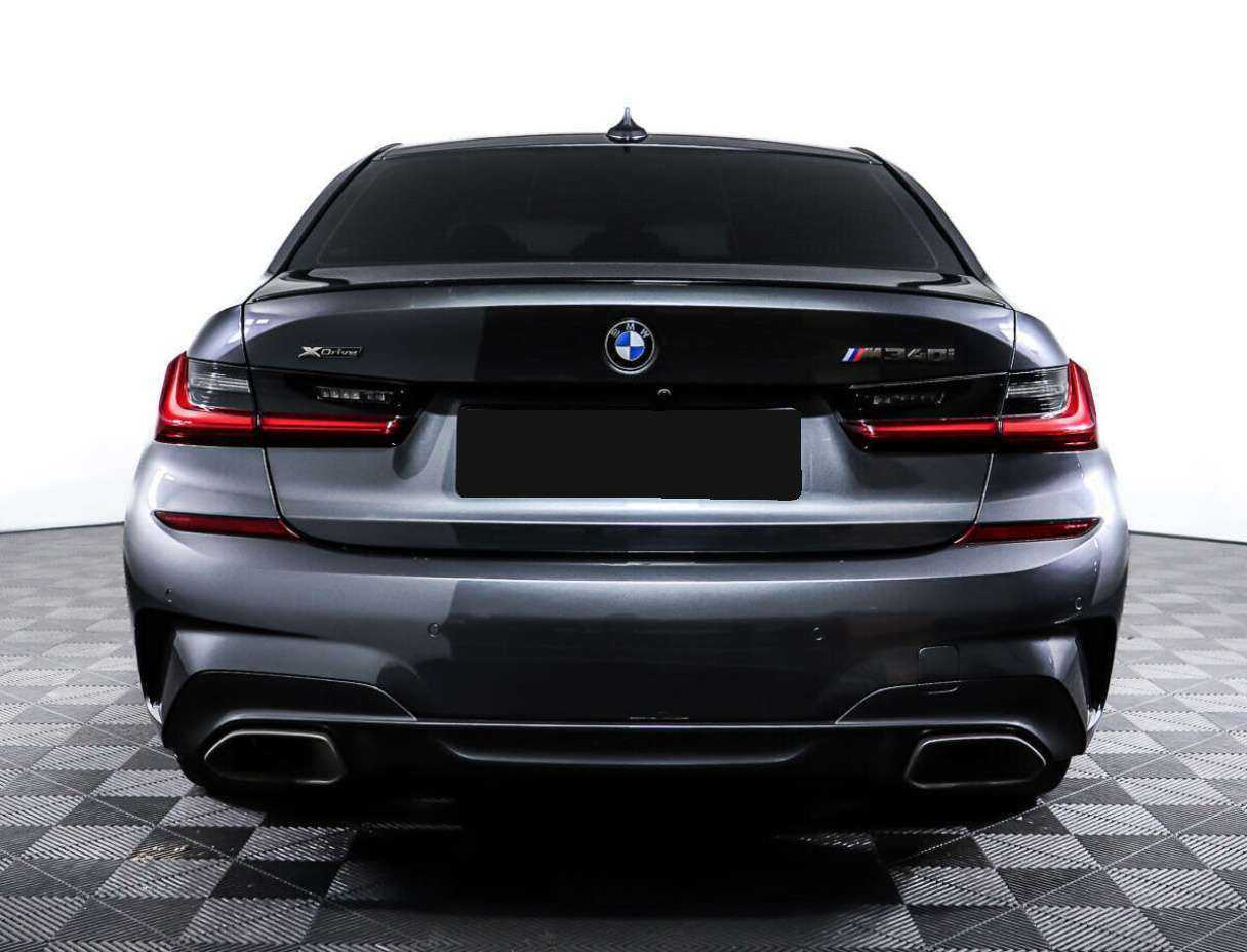 BMW 3 серии с пробегом — 2021 год. Фото: #5