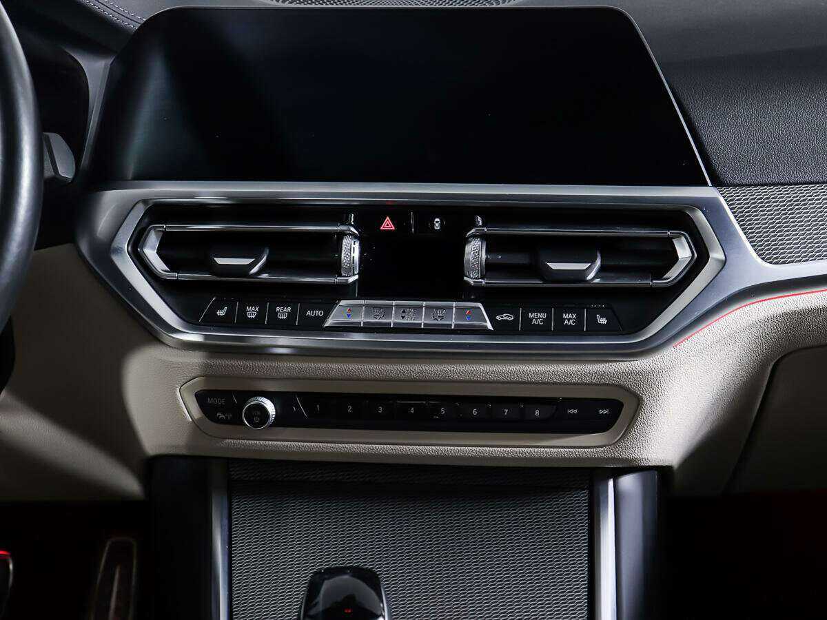 BMW 3 серии с пробегом — 2021 год. Фото: #11