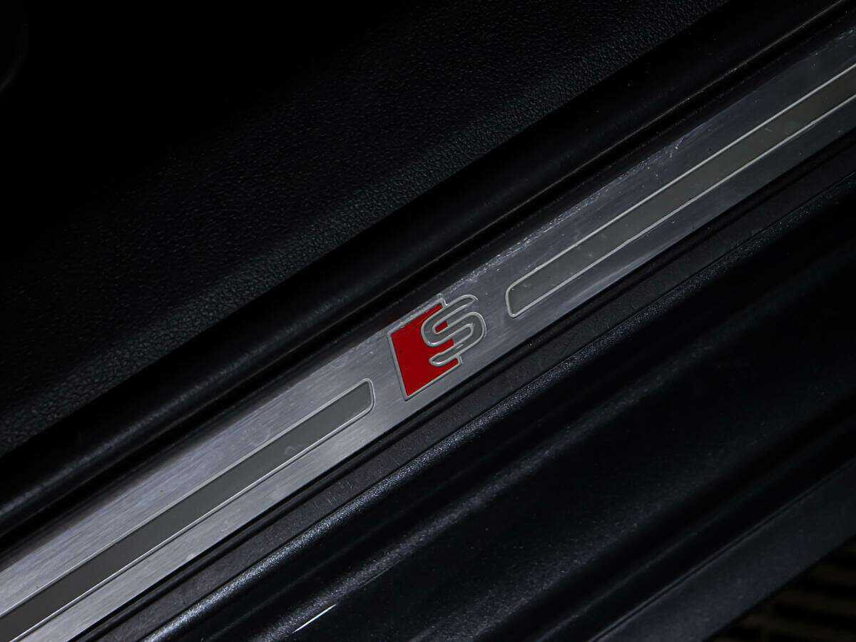 Audi A4 с пробегом — 2017 год. Фото: #16