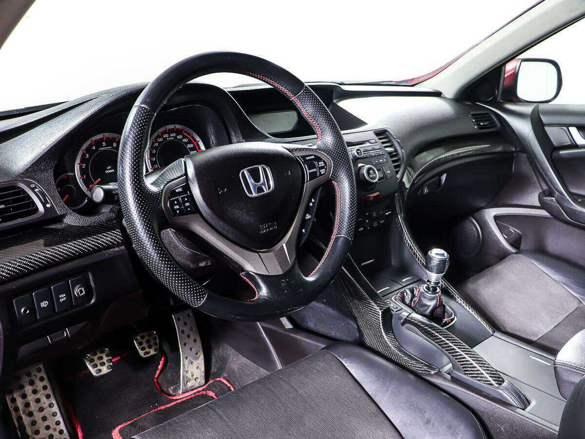 Honda Accord с пробегом — 2008 год. Фото: #12