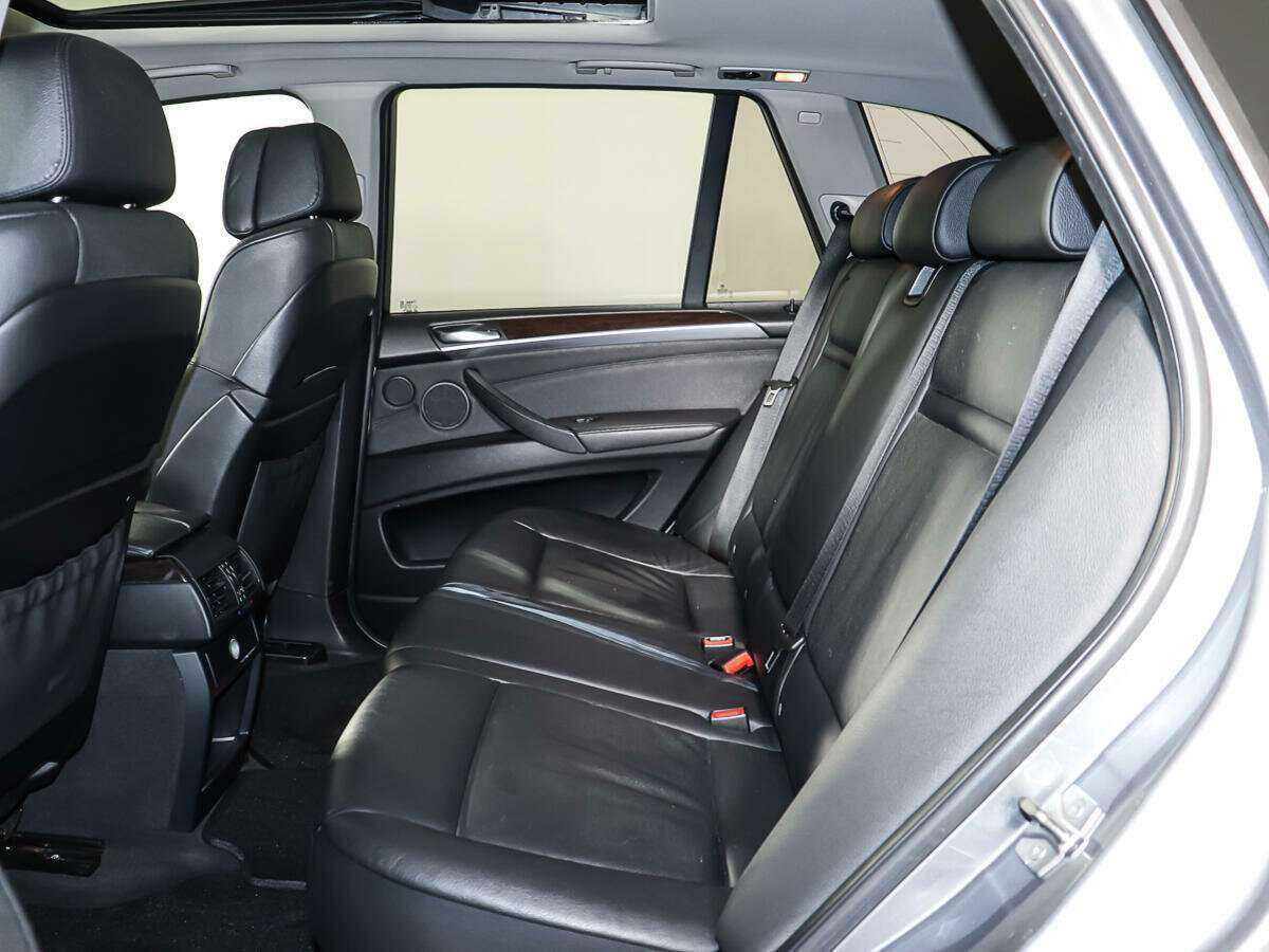 BMW X5 с пробегом — 2010 год. Фото: #9