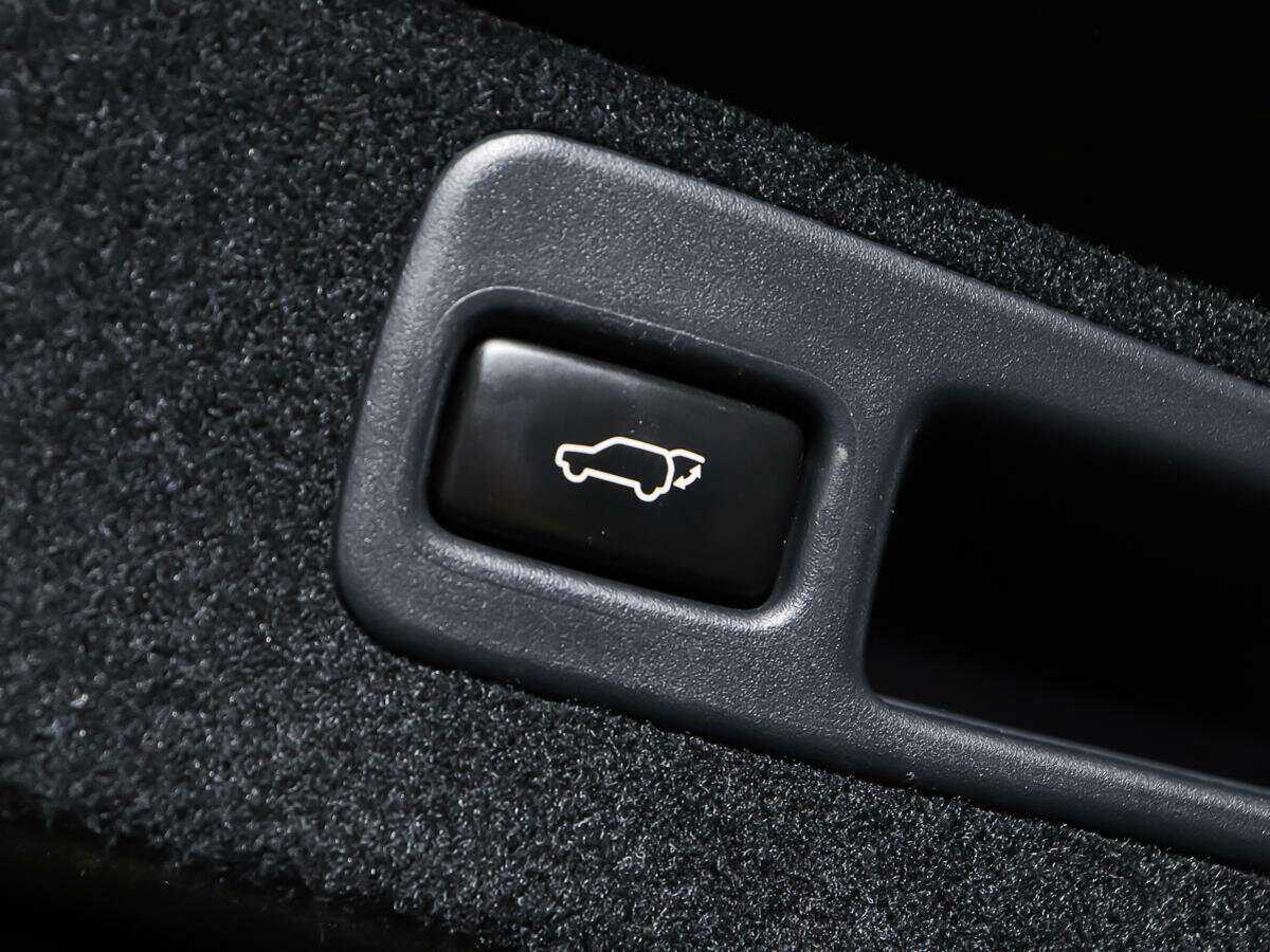 Lexus RX с пробегом — 2011 год. Фото: #17