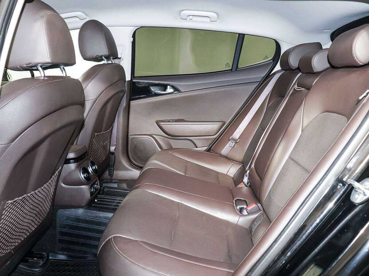 Kia Stinger с пробегом — 2018 год. Фото: #9