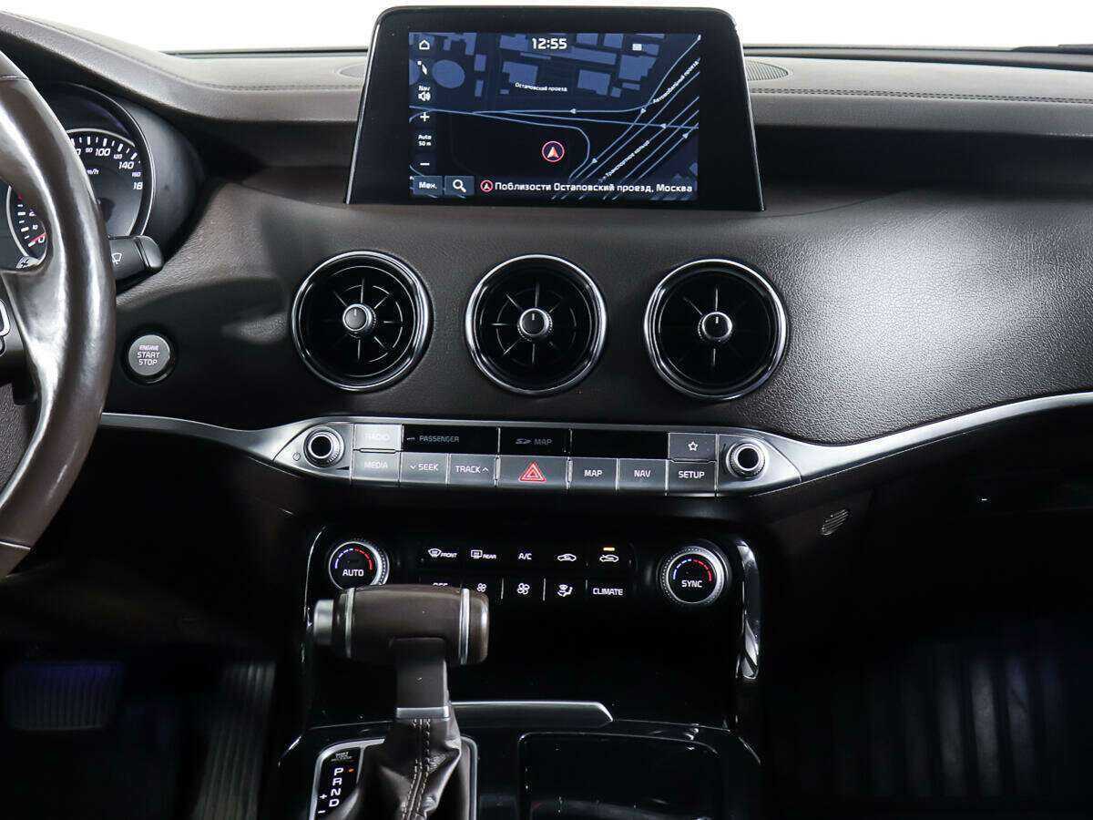 Kia Stinger с пробегом — 2018 год. Фото: #11