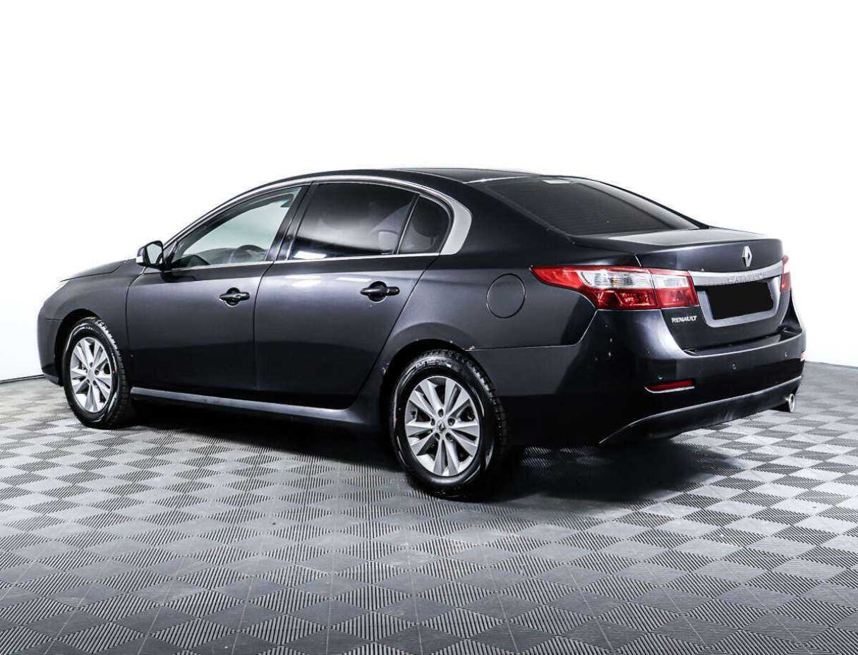 Renault Latitude с пробегом — 2012 год. Фото: #6