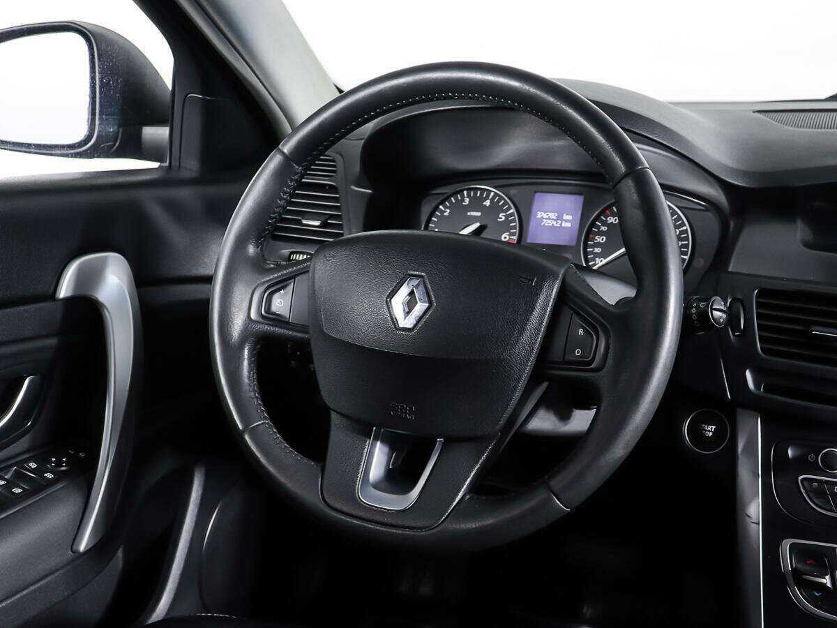 Renault Latitude с пробегом — 2012 год. Фото: #14