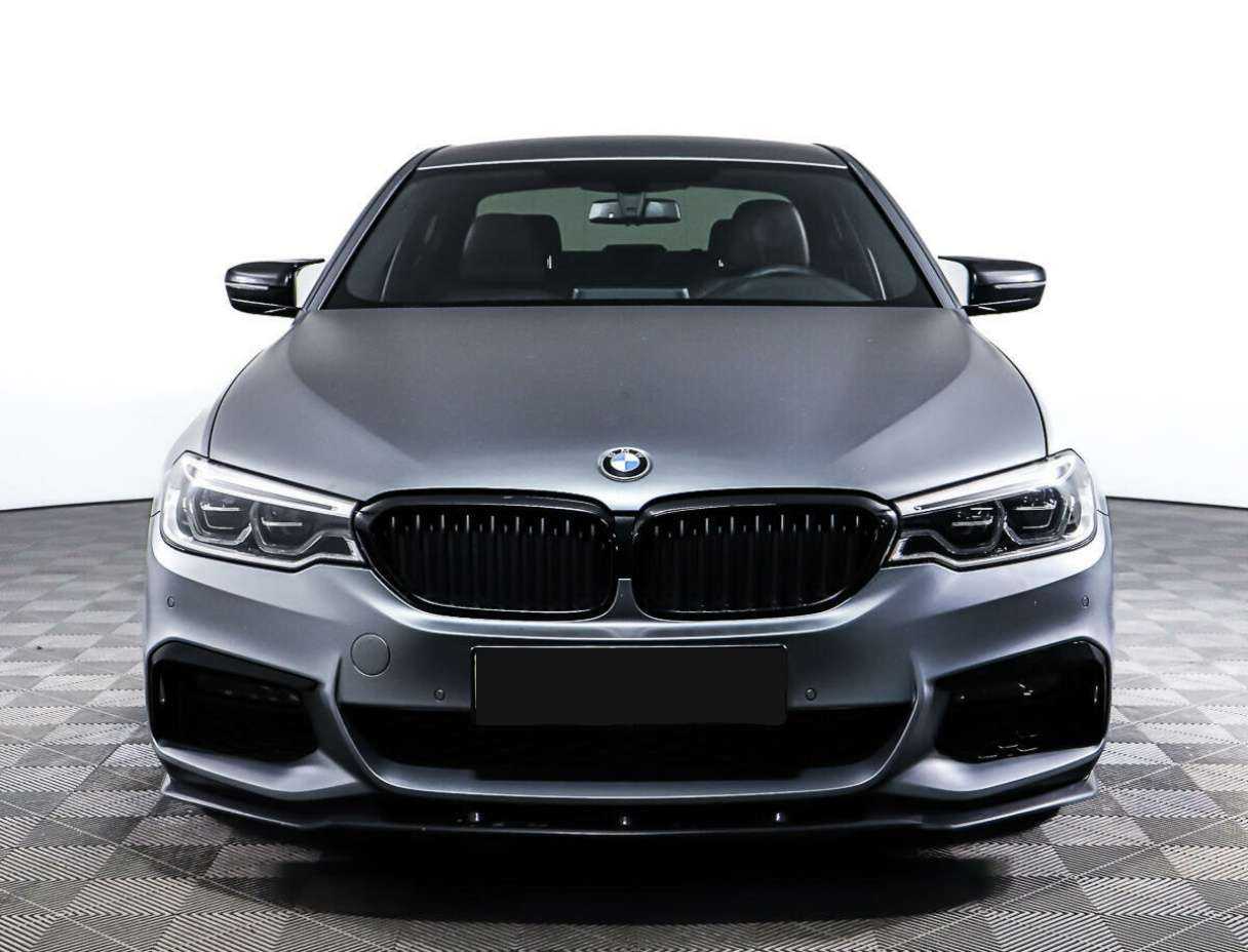 BMW 5 серии с пробегом — 2017 год. Фото: #1