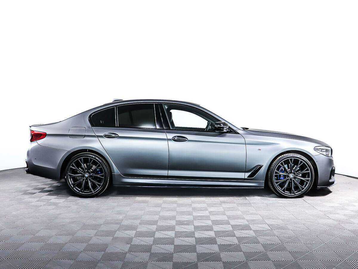 BMW 5 серии с пробегом — 2017 год. Фото: #3