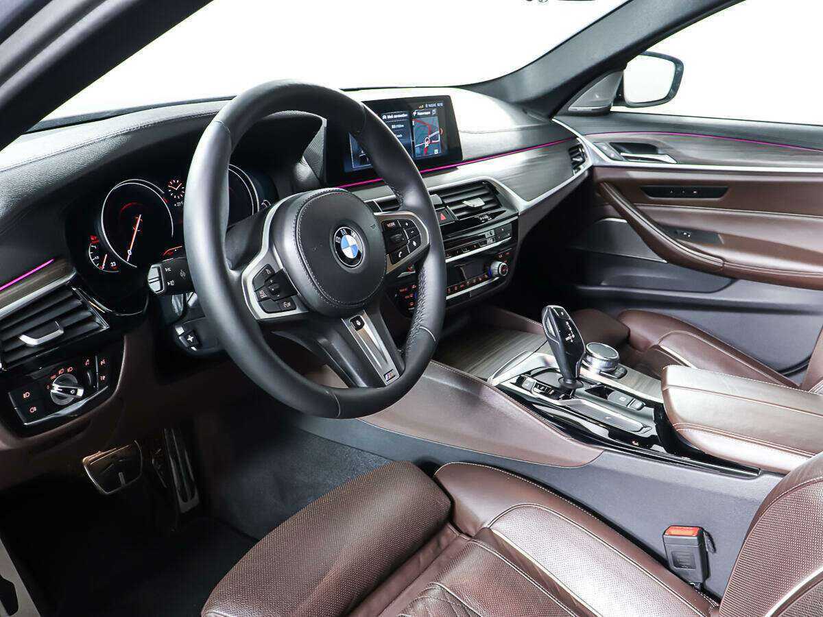 BMW 5 серии с пробегом — 2017 год. Фото: #14