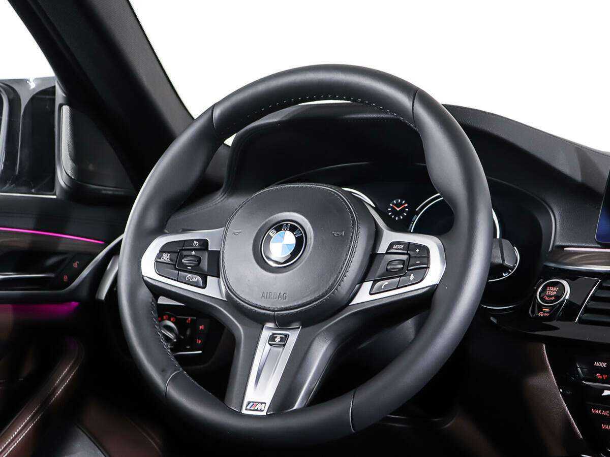 BMW 5 серии с пробегом — 2017 год. Фото: #16