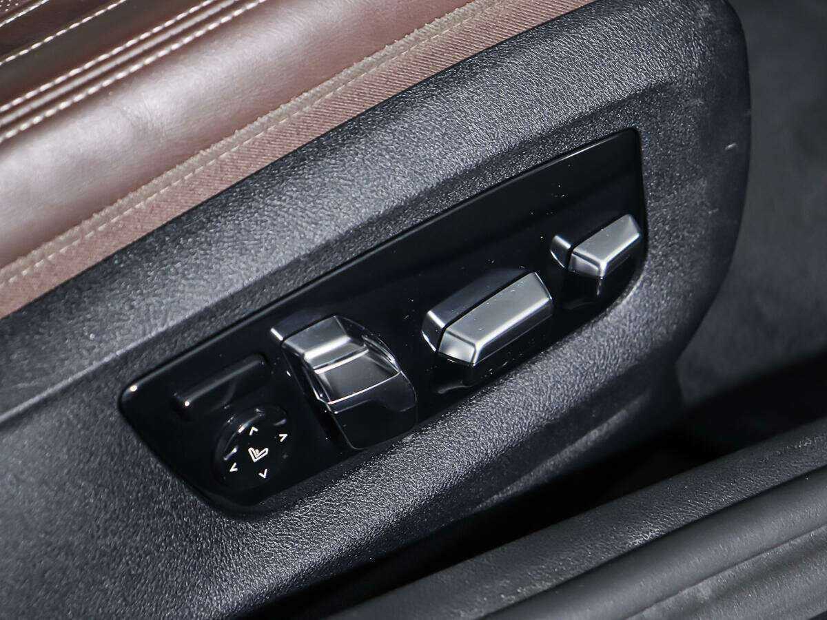 BMW 5 серии с пробегом — 2017 год. Фото: #17