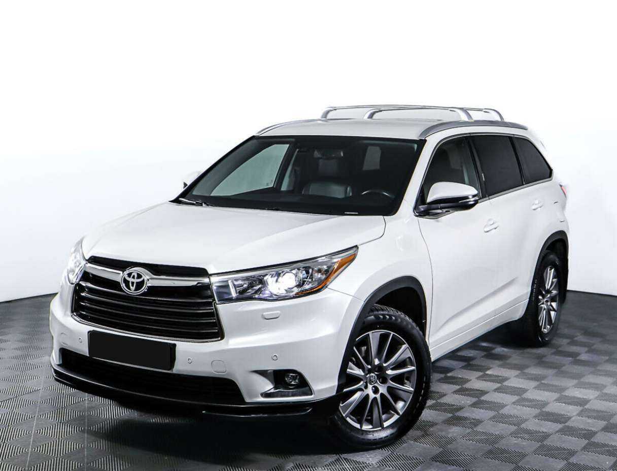 Toyota Highlander с пробегом — 2015 год. Фото: #24