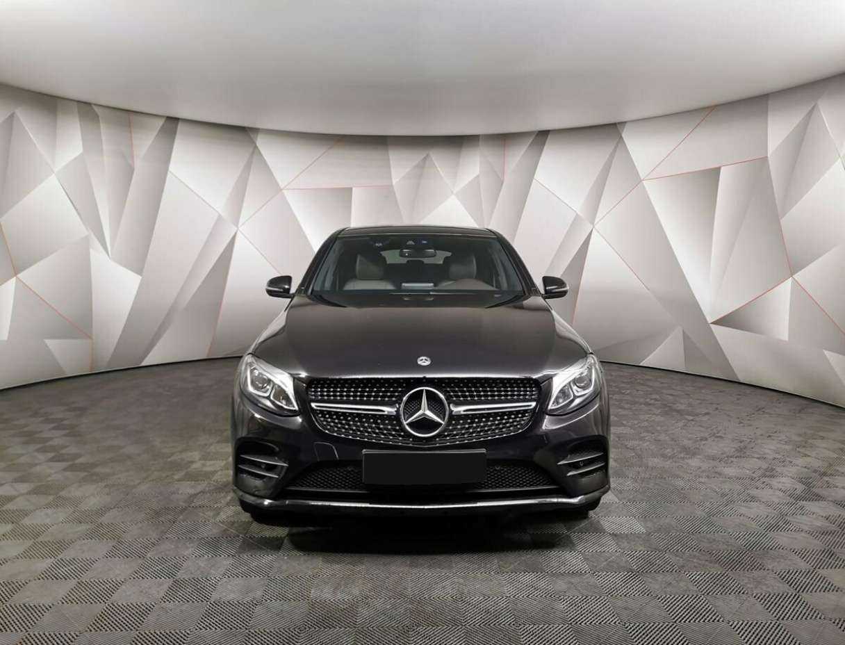 Mercedes-Benz GLC Coupe с пробегом — 2018 год. Фото: #6