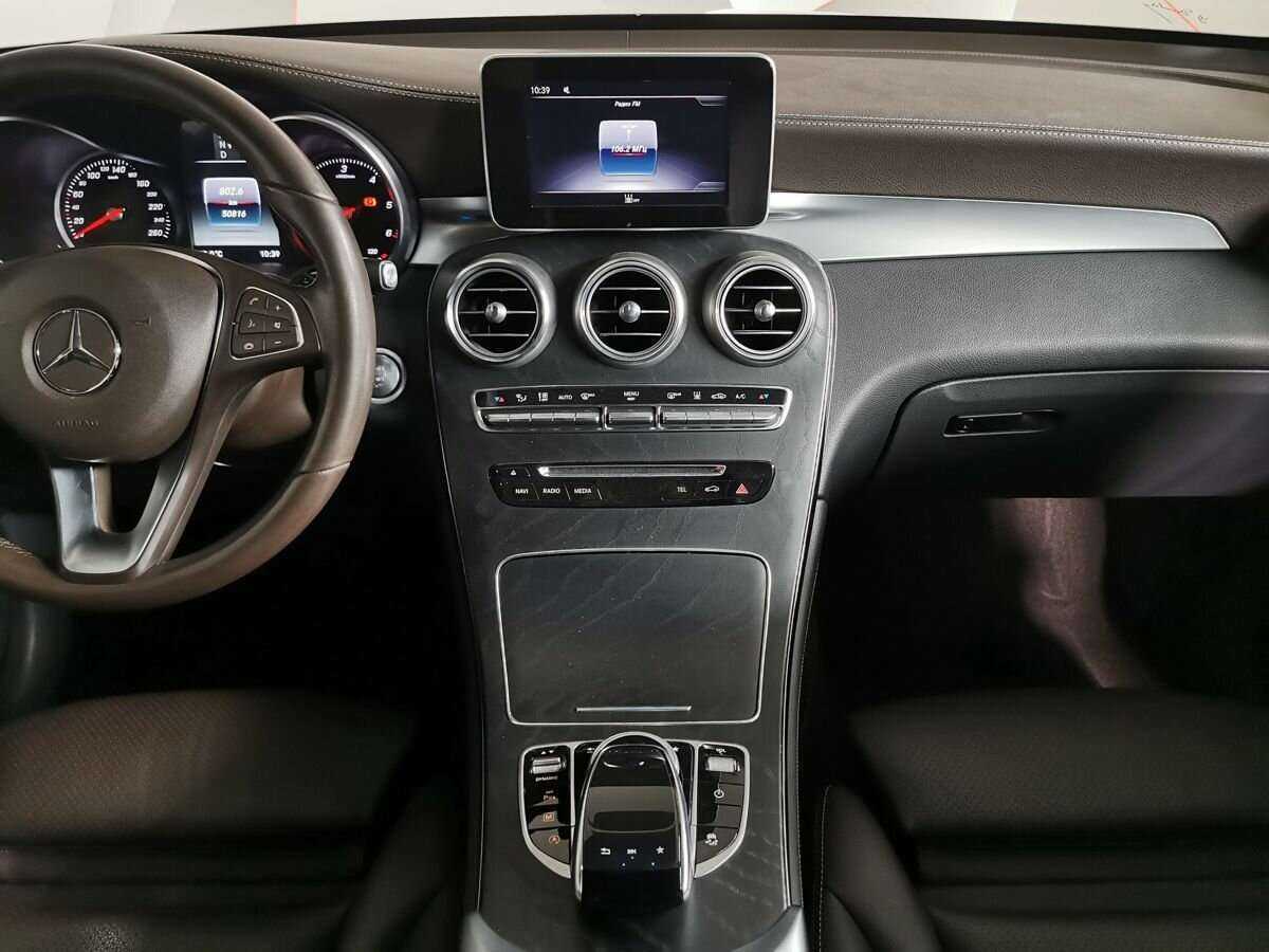 Mercedes-Benz GLC Coupe с пробегом — 2018 год. Фото: #9