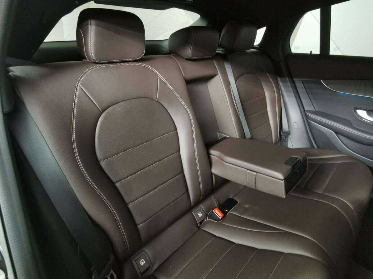 Mercedes-Benz GLC Coupe с пробегом — 2018 год. Фото: #11