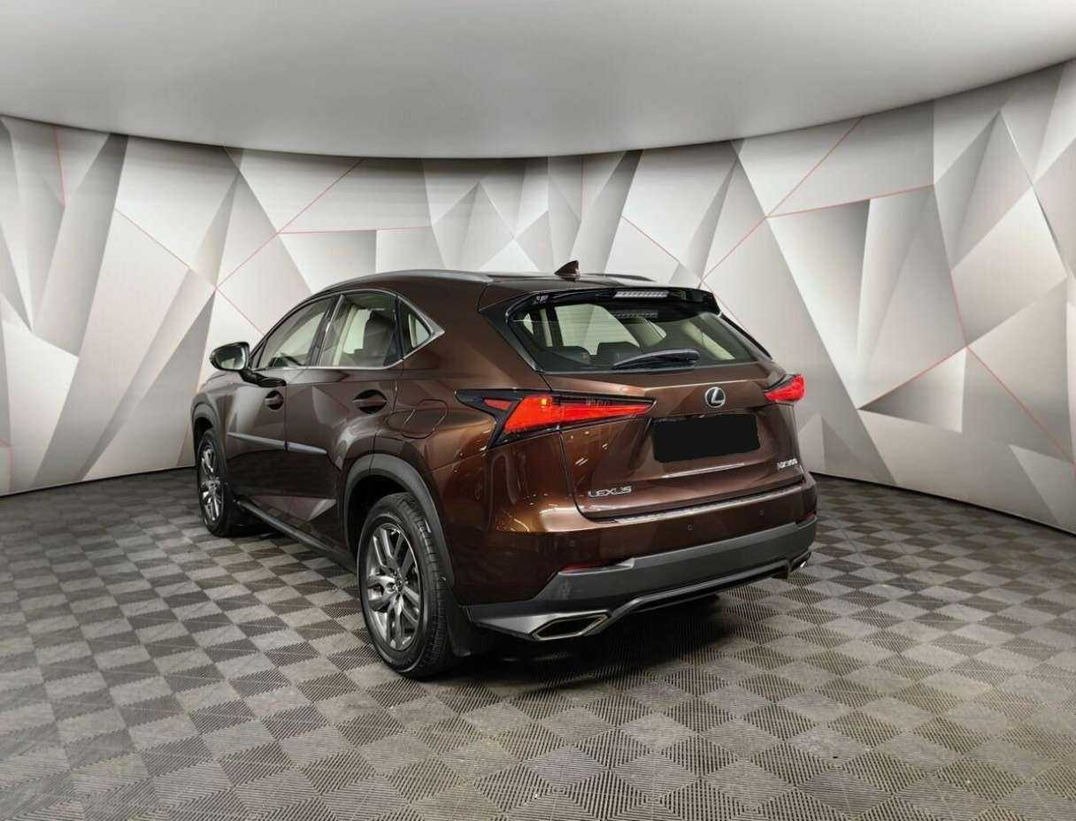 Lexus NX с пробегом — 2019 год. Фото: #3