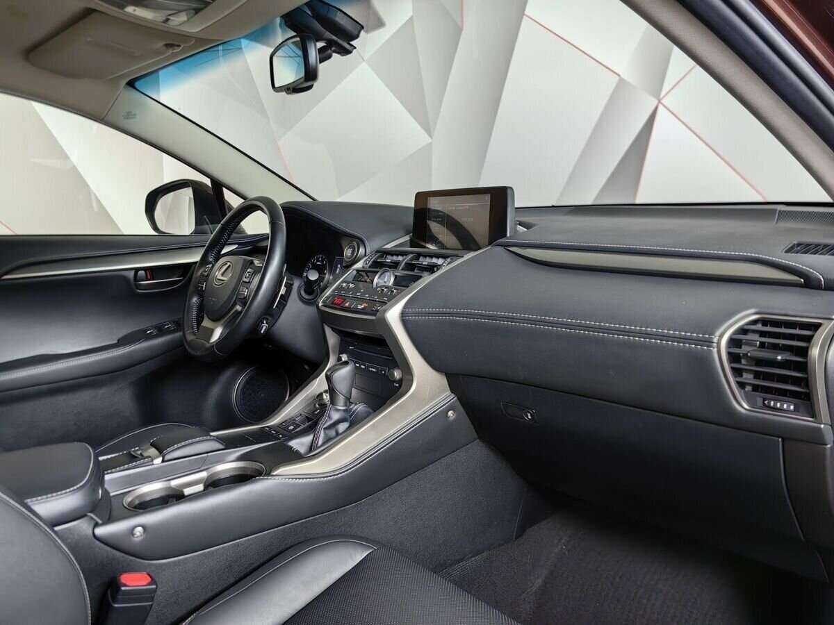 Lexus NX с пробегом — 2019 год. Фото: #8