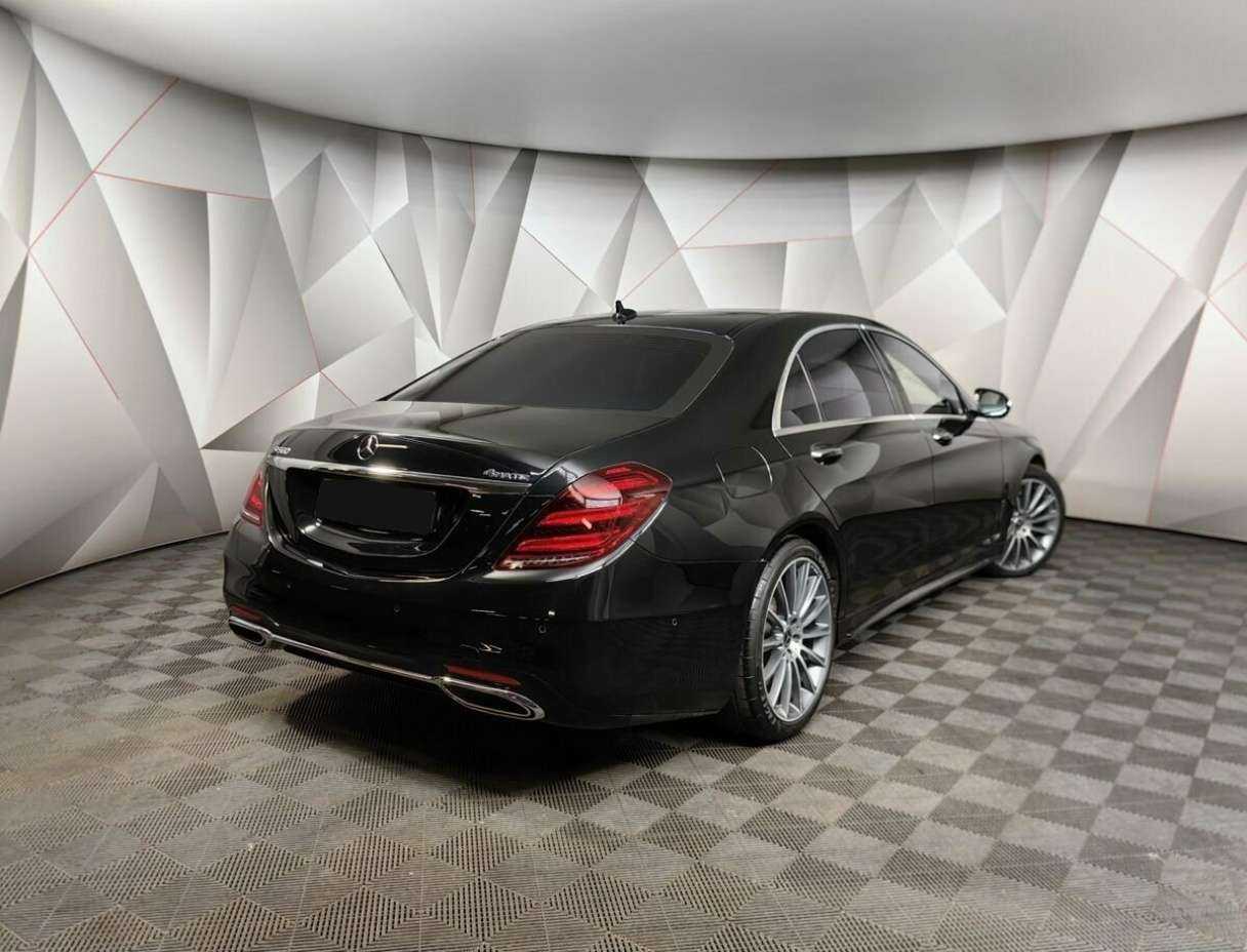 Mercedes-Benz S-Класс с пробегом — 2019 год. Фото: #1