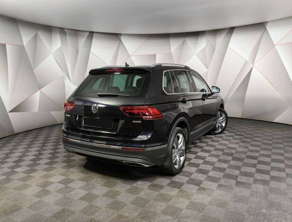 Volkswagen Tiguan с пробегом — 2019 год. Фото: #1