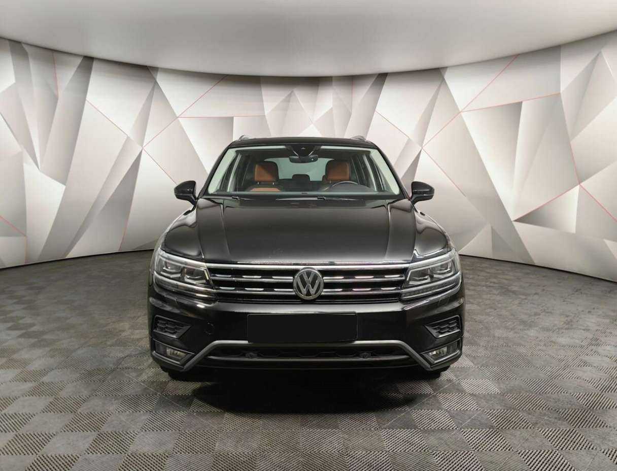 Volkswagen Tiguan с пробегом — 2019 год. Фото: #6