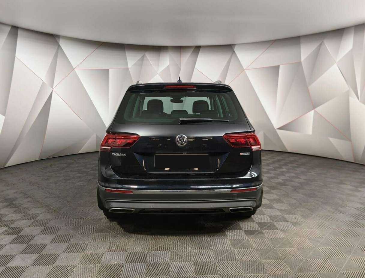 Volkswagen Tiguan с пробегом — 2019 год. Фото: #7