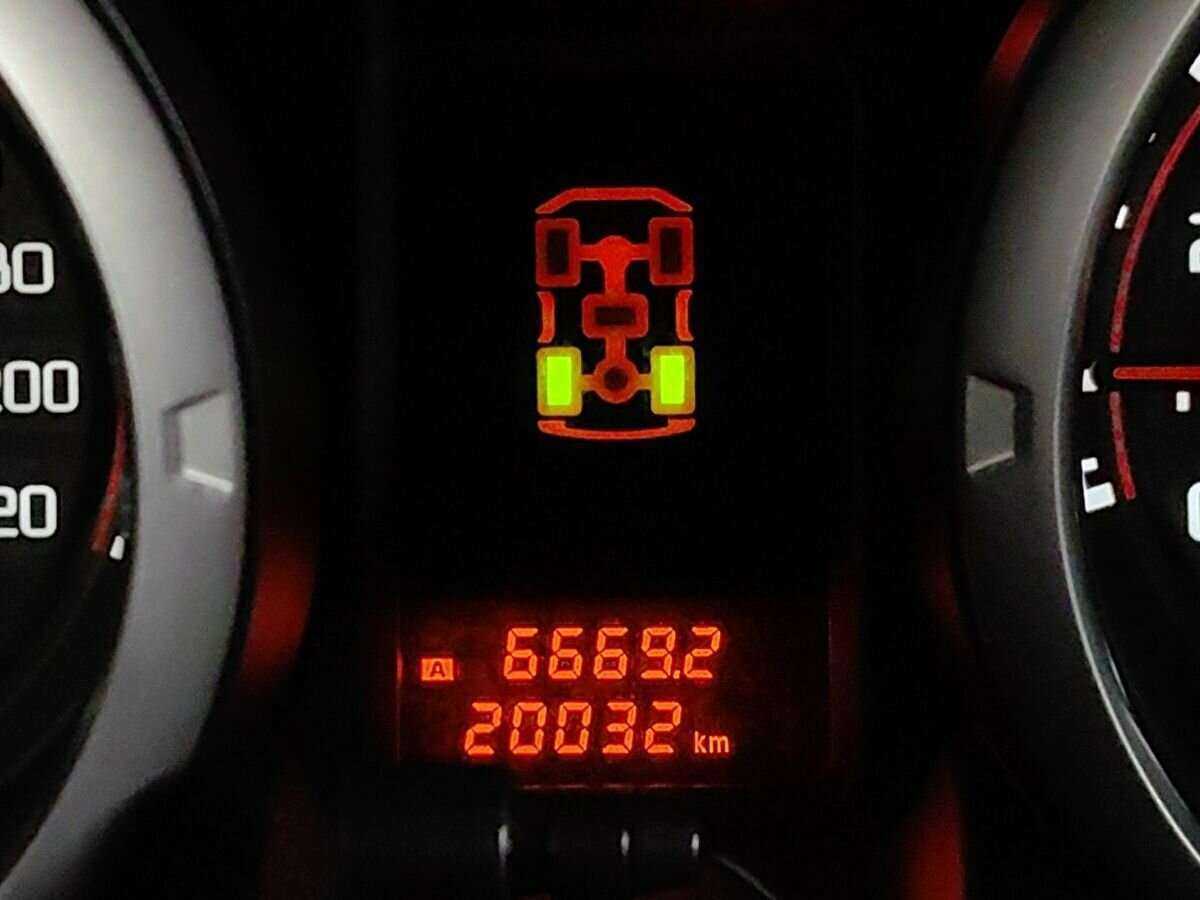 Mitsubishi Pajero с пробегом — 2021 год. Фото: #15