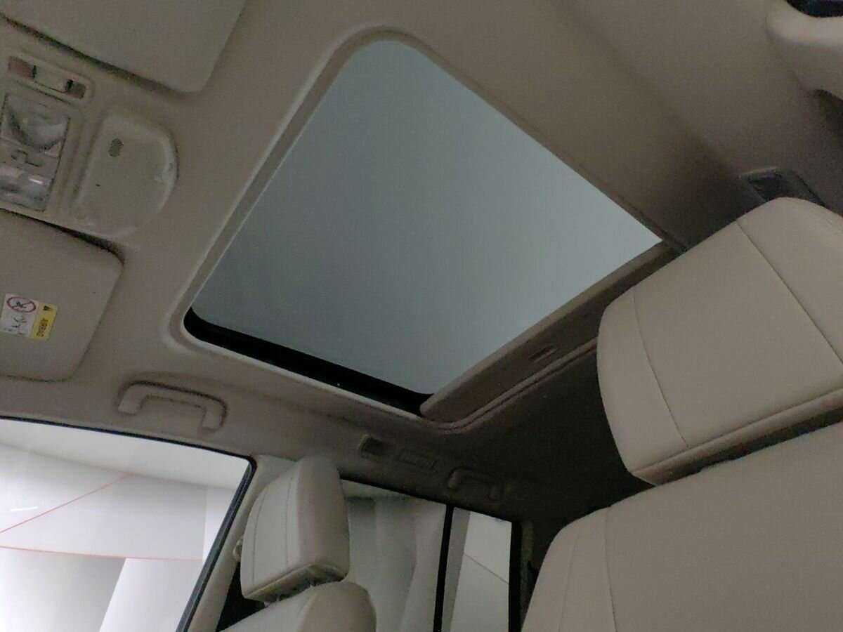 Mitsubishi Pajero с пробегом — 2021 год. Фото: #16