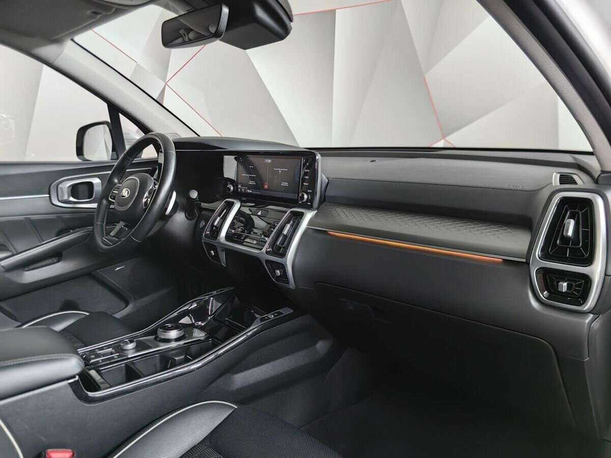 Kia Sorento с пробегом — 2020 год. Фото: #8